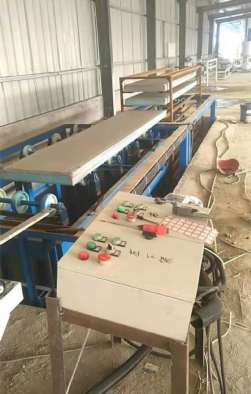 建筑节能与结构一体化保温免拆模板